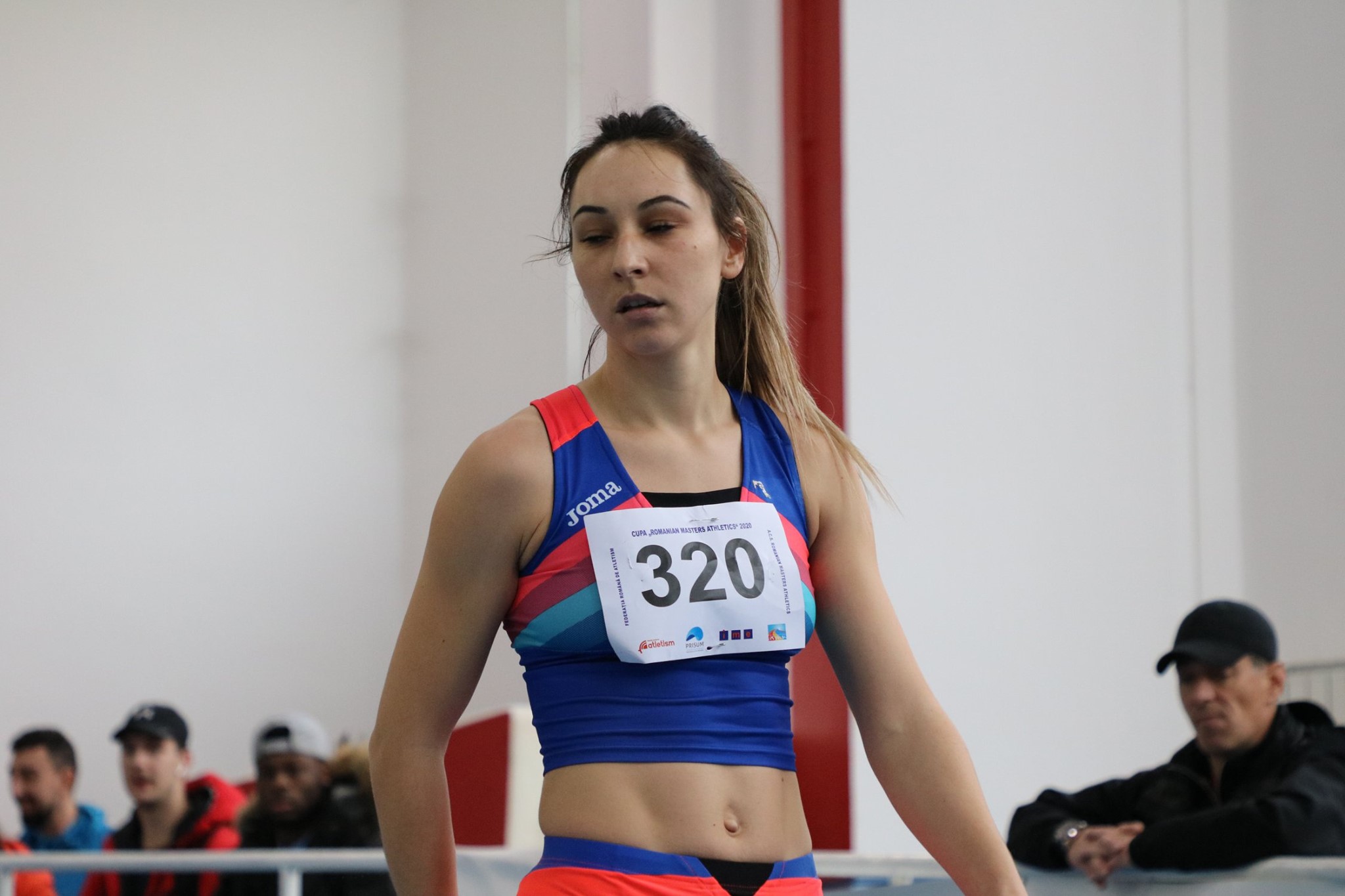 Florentina Marincu Iușco participă la Campionatul Mondial de sală 1